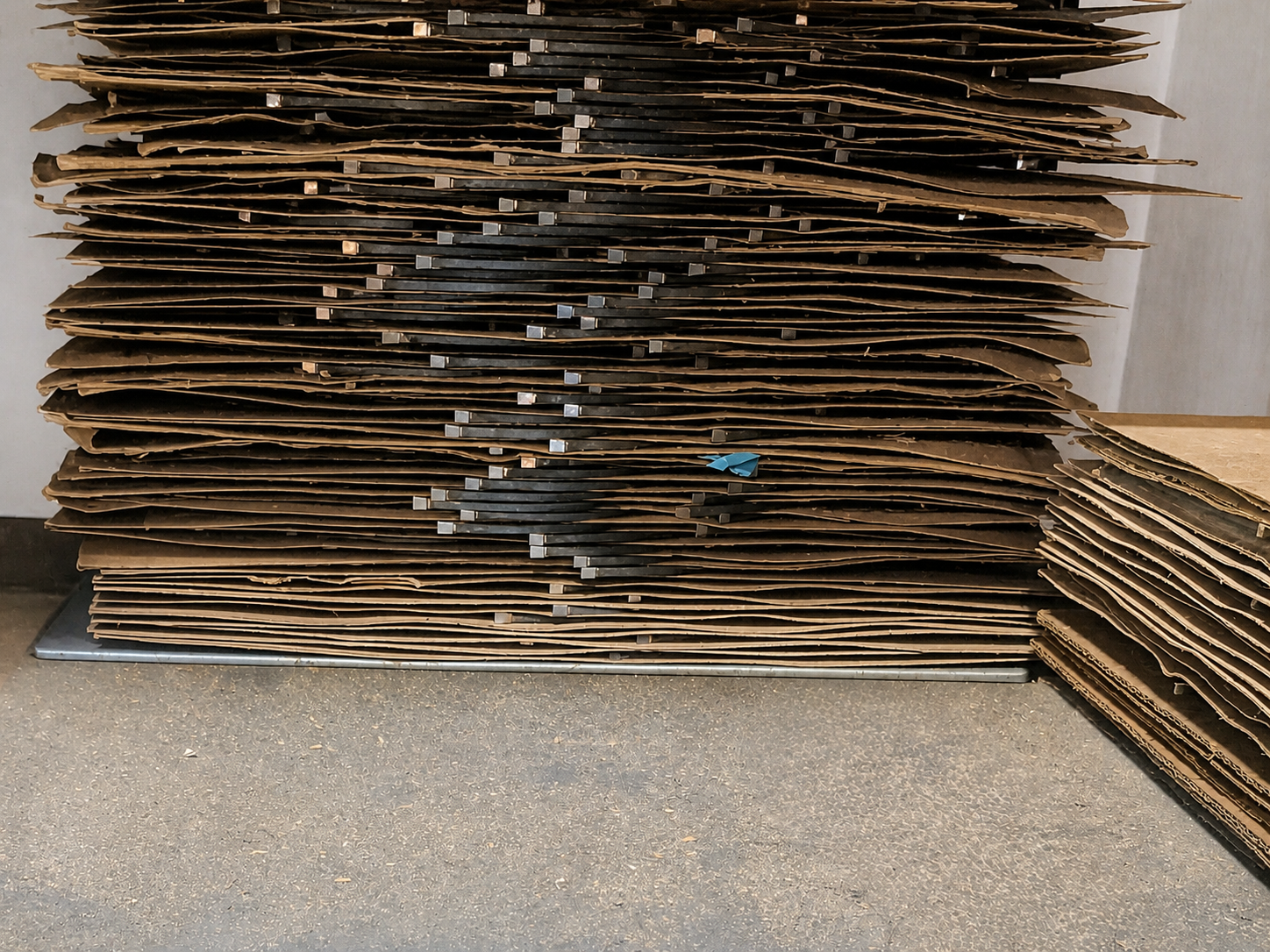 Sawmill blade sharpening